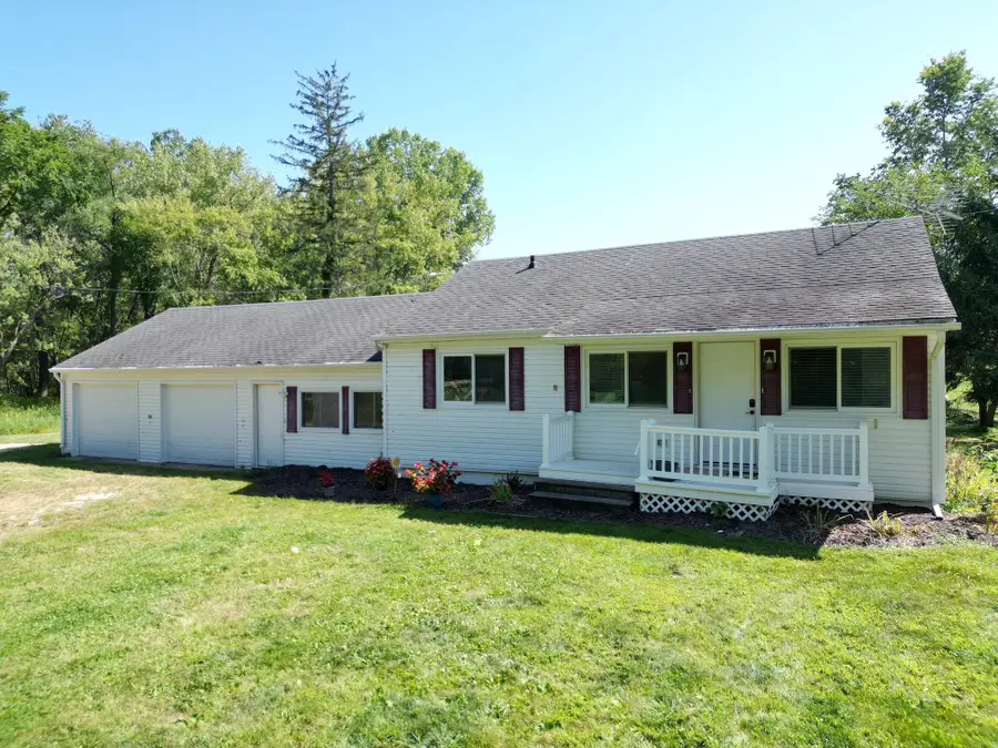 8030 Washington, Janesville, IA 50647 - Image #2