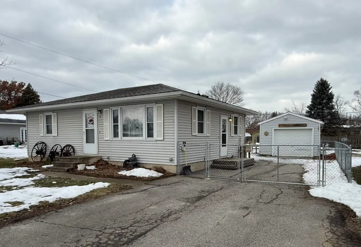 117 Morrell Avenue, Evansdale, IA 50707 - Image #1