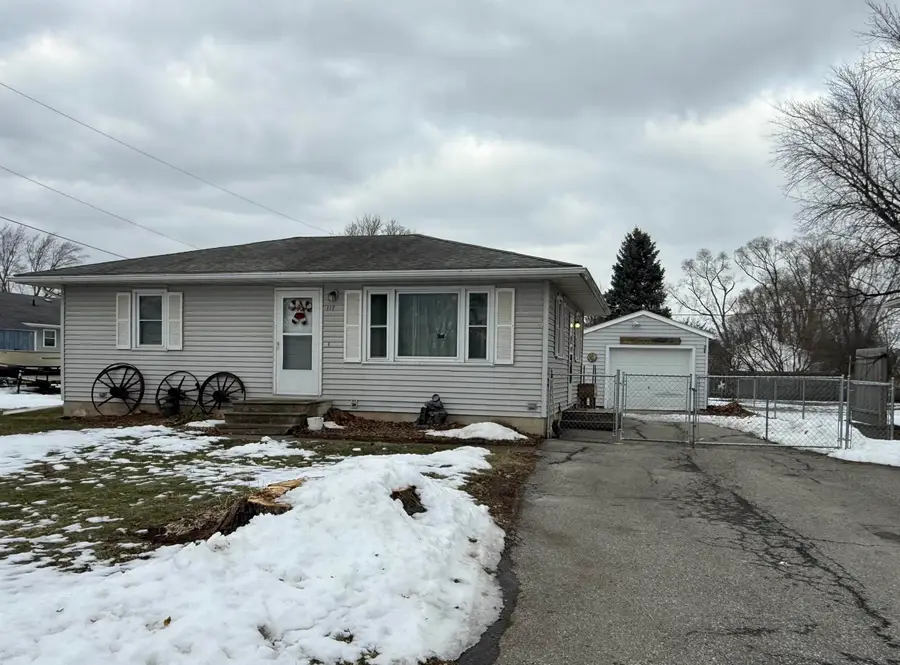 117 Morrell Avenue, Evansdale, IA 50707 - Image #2