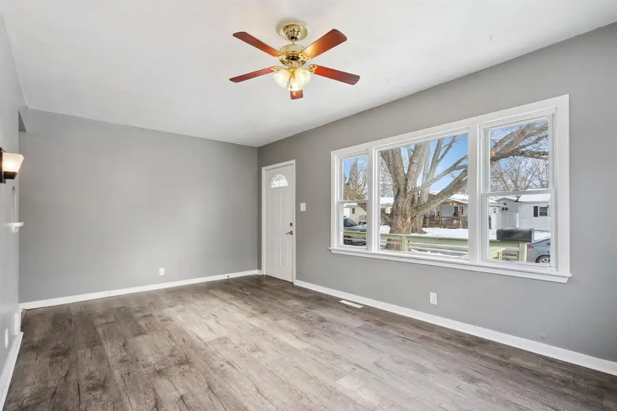 1044 Dundee, Waterloo, IA 50701 - Image #3