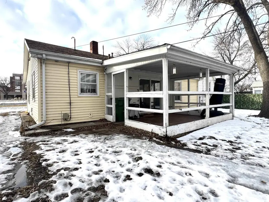 1824 Logan Avenue, Waterloo, IA 50703 - Image #3