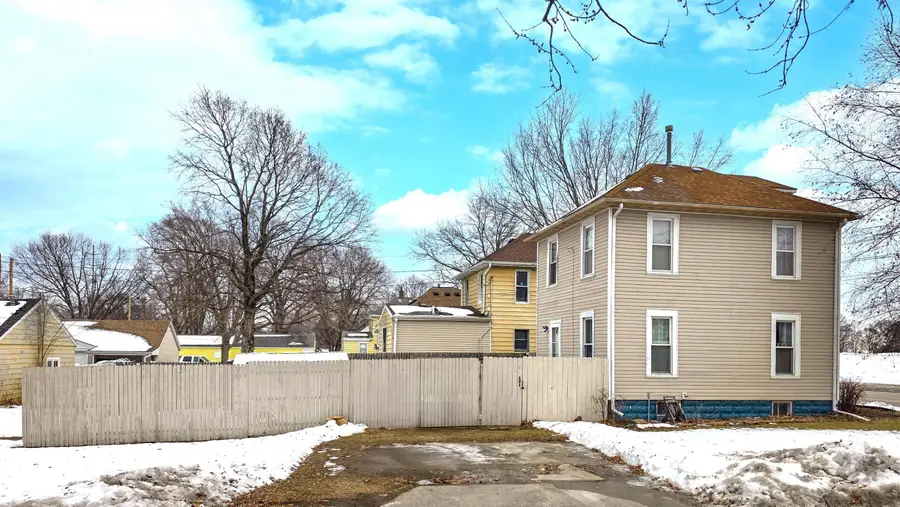 748 Conger Street, Waterloo, IA 50703 - Image #2