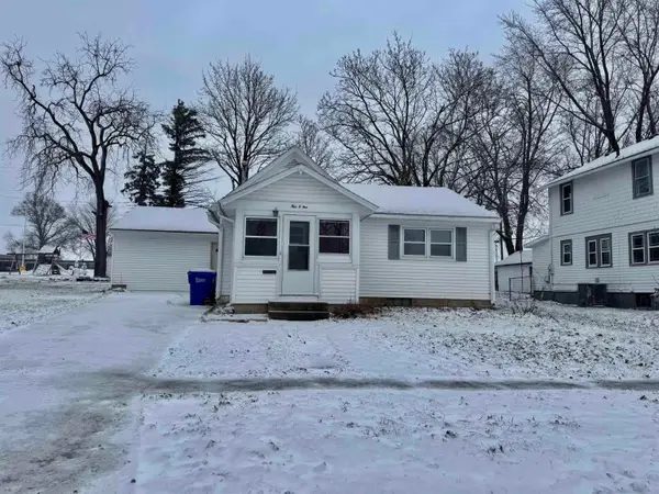 401 SE 7th Avenue, Oelwein, IA 50662