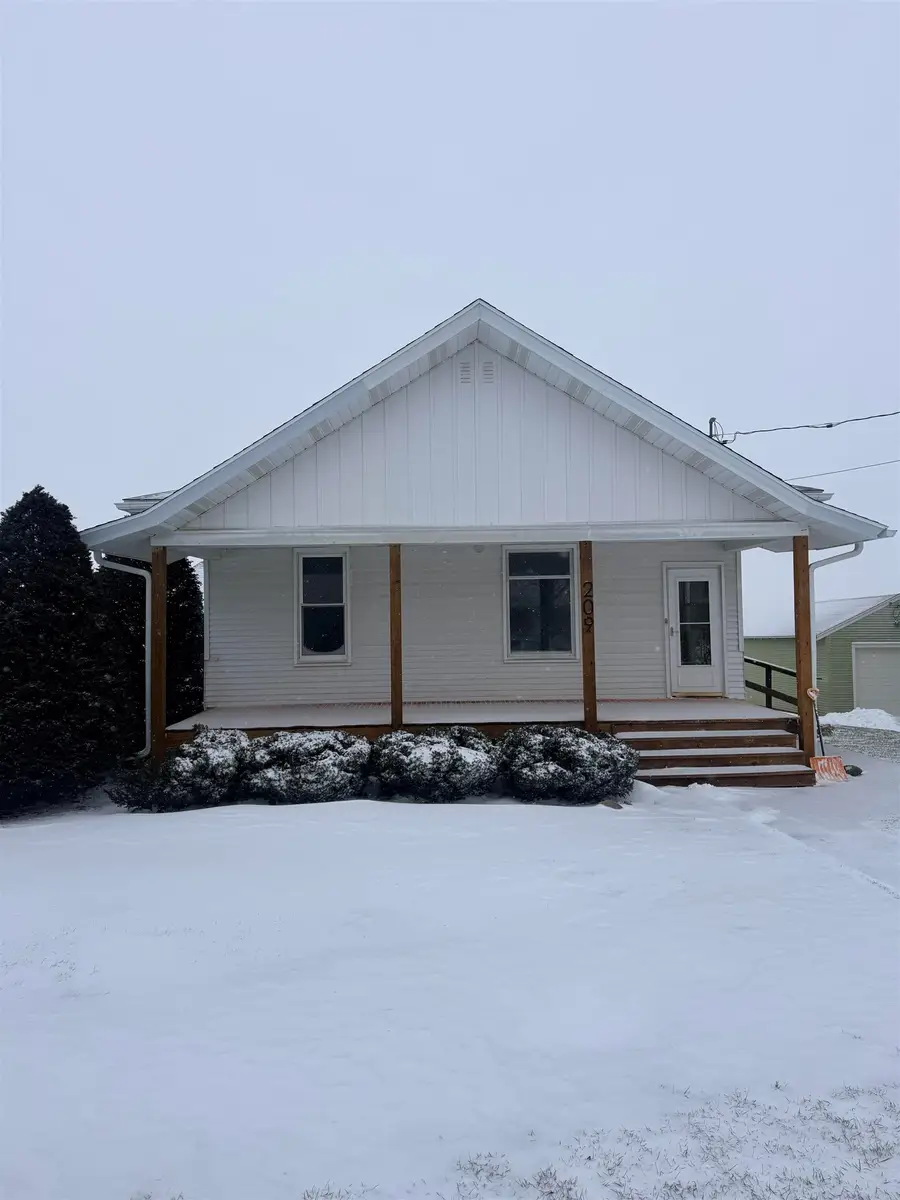 209 Jessie Street, Ossian, IA 52161 - Image #2