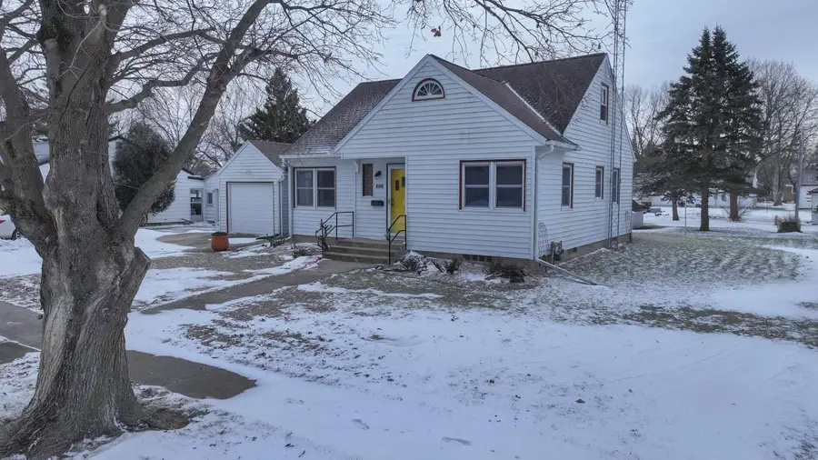 606 4th Ave Avenue, Ackley, IA 50601 - Image #2