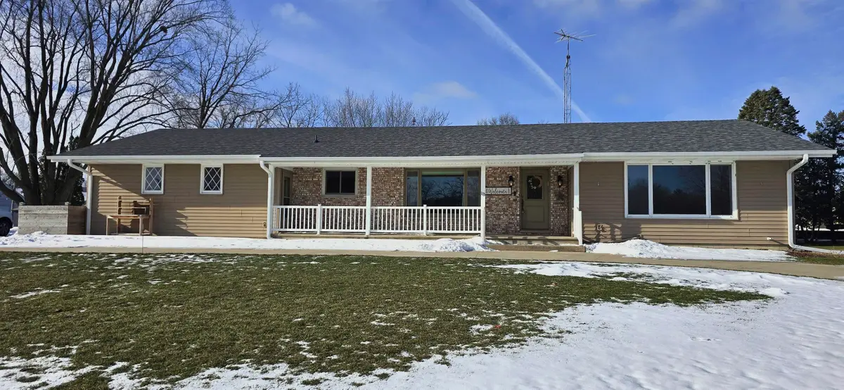 113 Park Dr Drive, Charles City, IA 50616 - Image #1