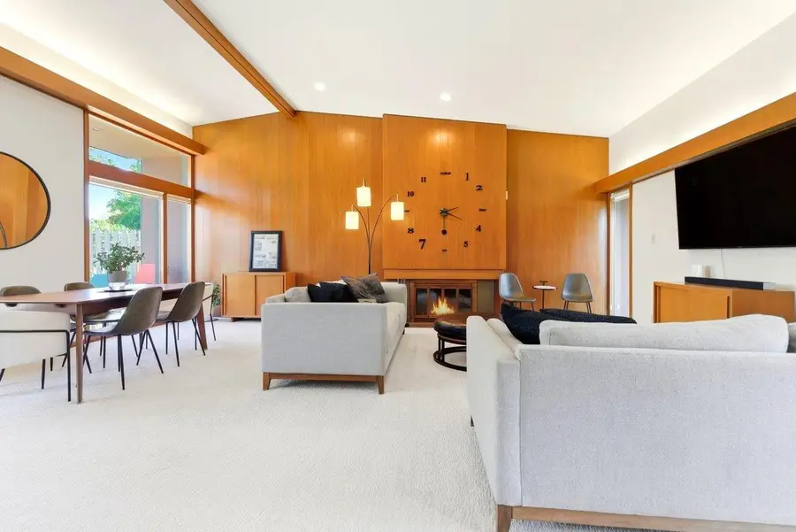 2408 Willow Lane, Cedar Falls, IA 50613 - Image #3