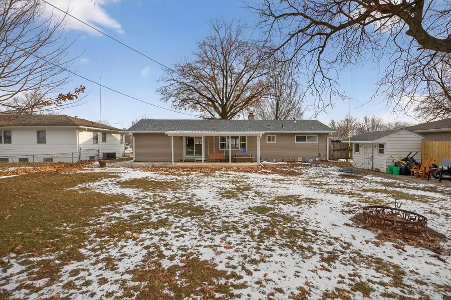 908 Cataract Avenue, Waterloo, IA 50702 - Image #2