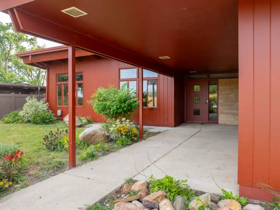 2802 Cottage Row Road, Cedar Falls, IA 50613 - Image #3