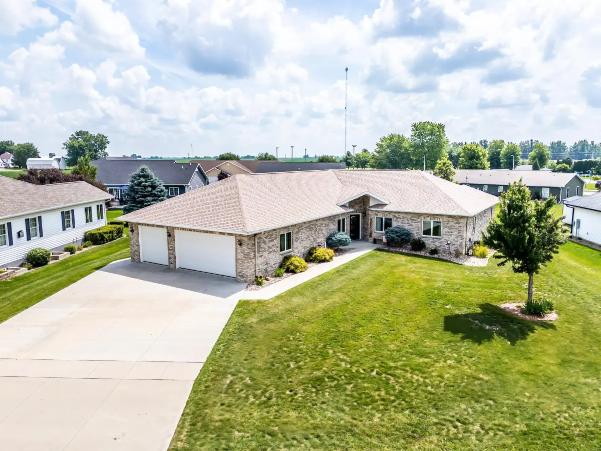 606 W View Drive, Readlyn, IA 50668 - Image #1