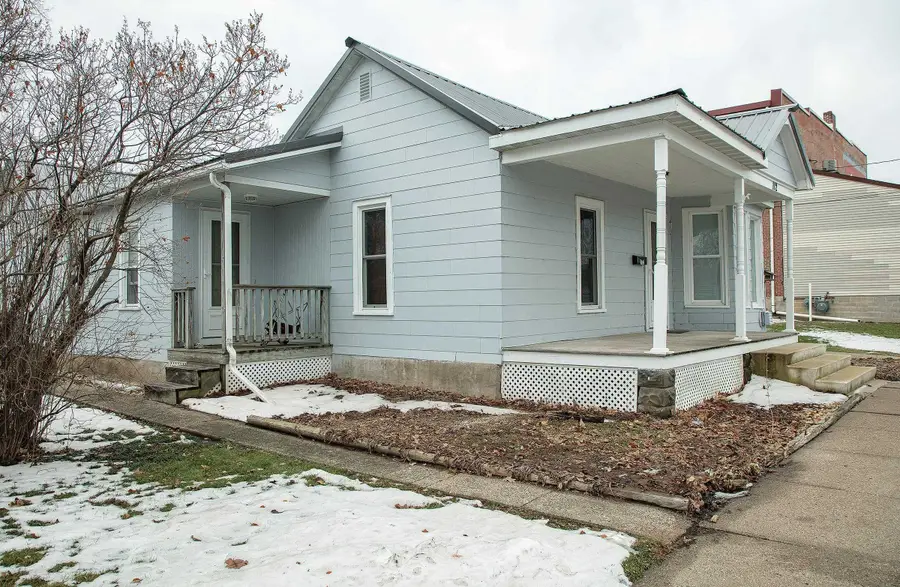 112-112 1/2 E Main Street, Shell Rock, IA 50670 - Image #3