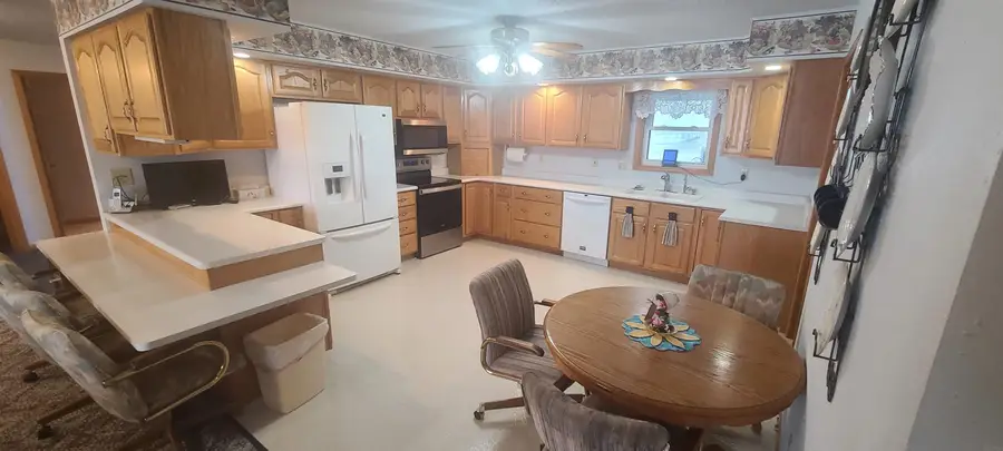 404 E Maple Street, Monona, IA 52159 - Image #2