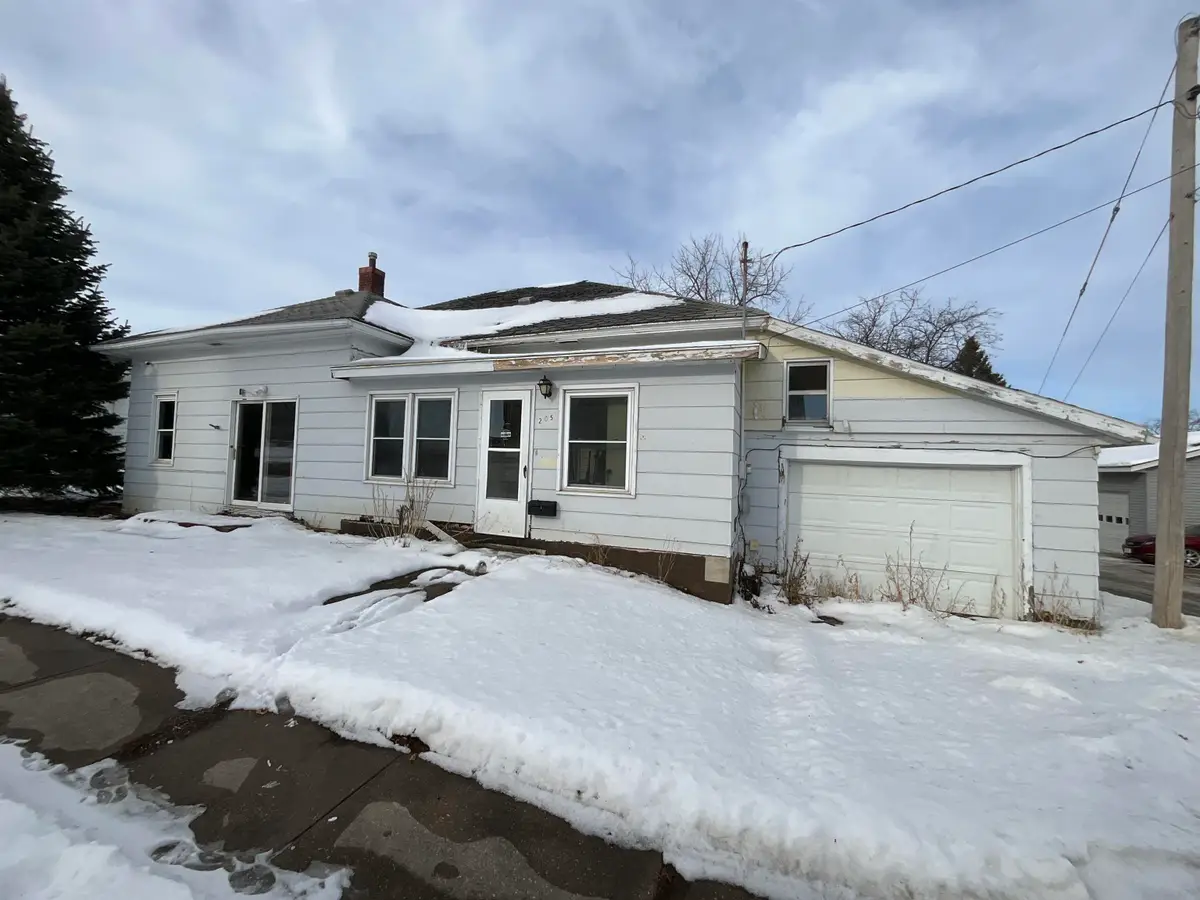 205 E Main Street, West Union, IA 52175 - Image #1