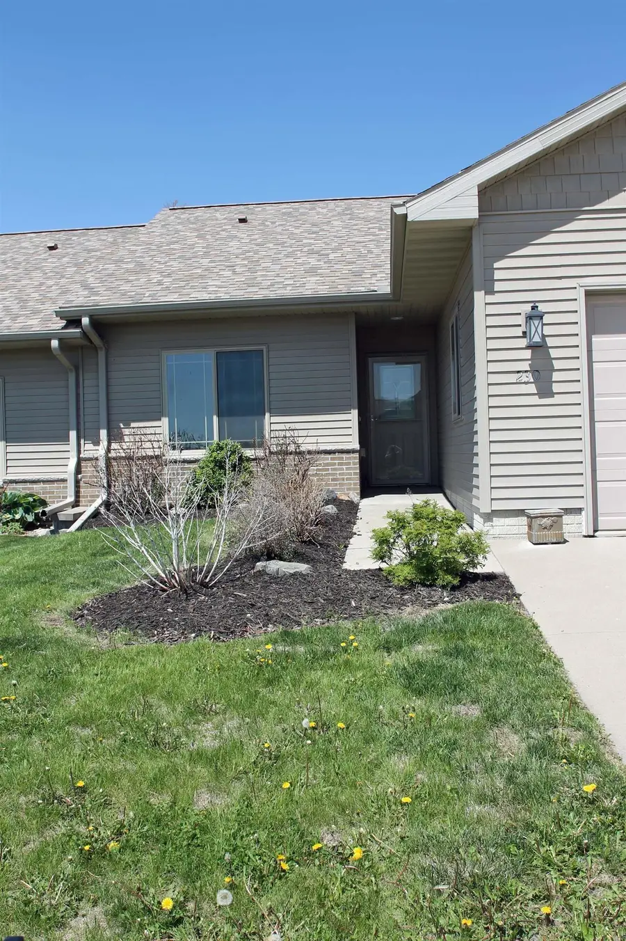 230 Schumacher Boulevard, Denver, IA 50622 - Image #2