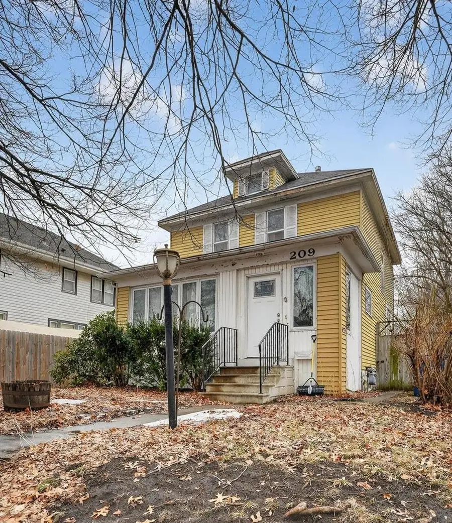 209 Kingsley Avenue, Waterloo, IA 50701 - Image #2