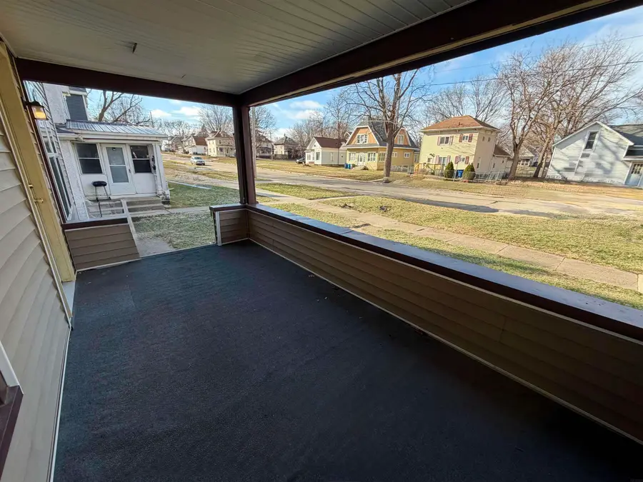 719 W 1st Street, Waterloo, IA 50701 - Image #3