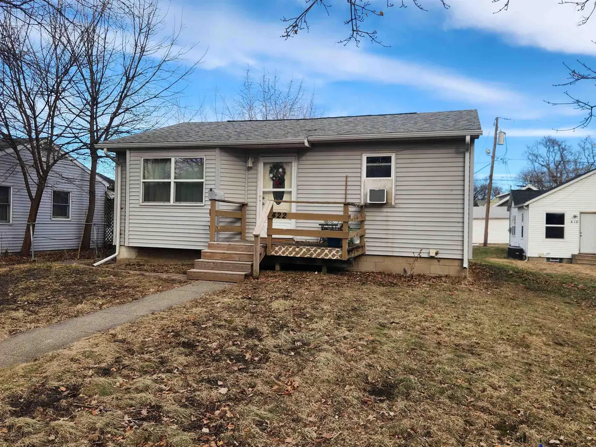 422 Hartman Ave., Waterloo, IA 50701 - Image #1