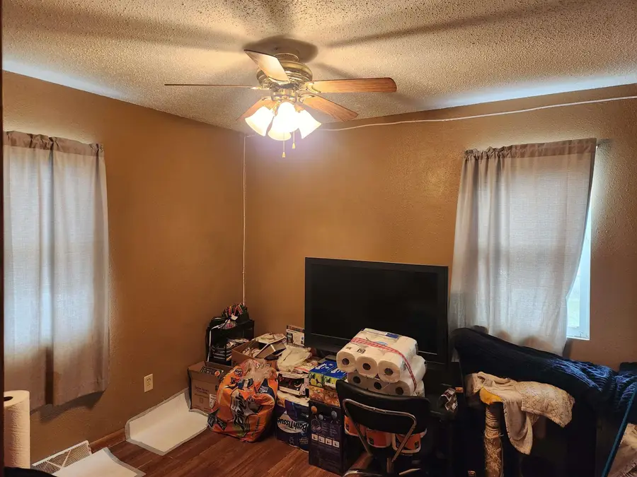 422 Hartman Ave., Waterloo, IA 50701 - Image #3