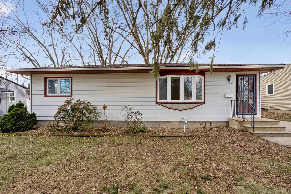 1726 Plymouth Avenue, Waterloo, IA 50702 - Image #1