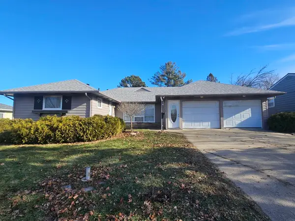 107 9th Ave Se, Oelwein, IA 50662