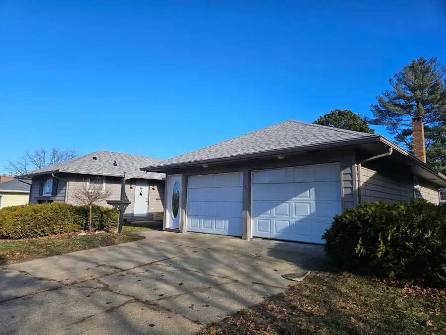 107 9th Ave Se, Oelwein, IA 50662 - Image #2