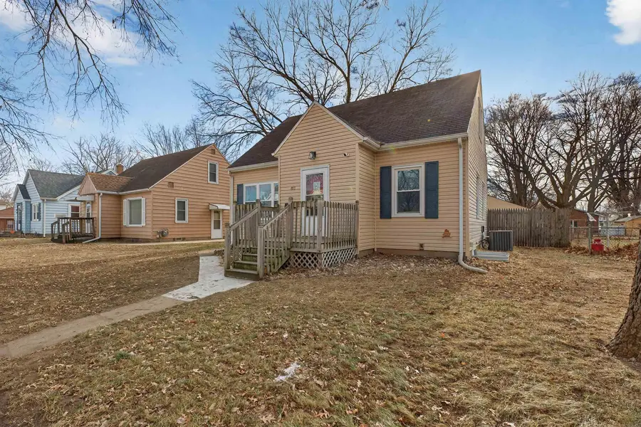 813 Kern Street, Waterloo, IA 50703 - Image #3