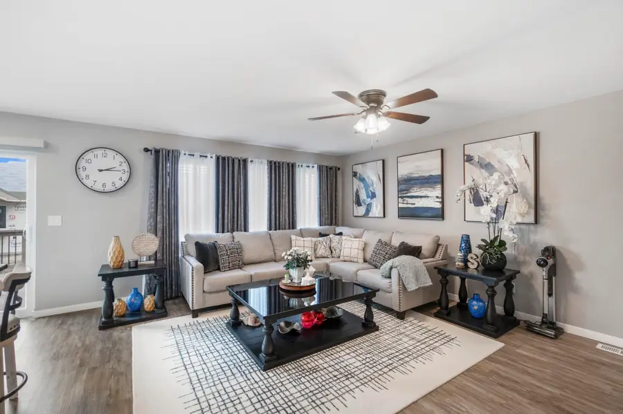 4157 Omaha Drive, Waterloo, IA 50702 - Image #2