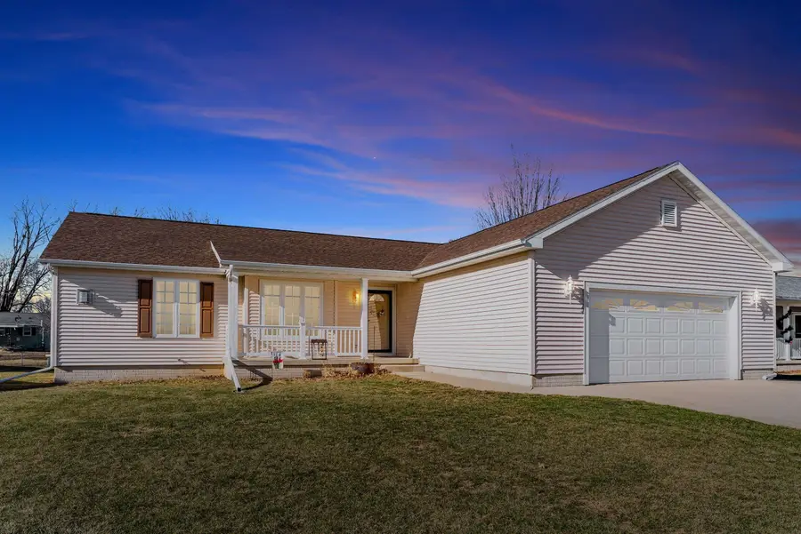 836 Juniper Drive, Waterloo, IA 50702 - Image #2