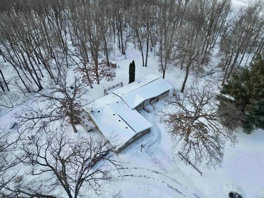 1129 164th Street, Castalia, IA 52133 - Image #3