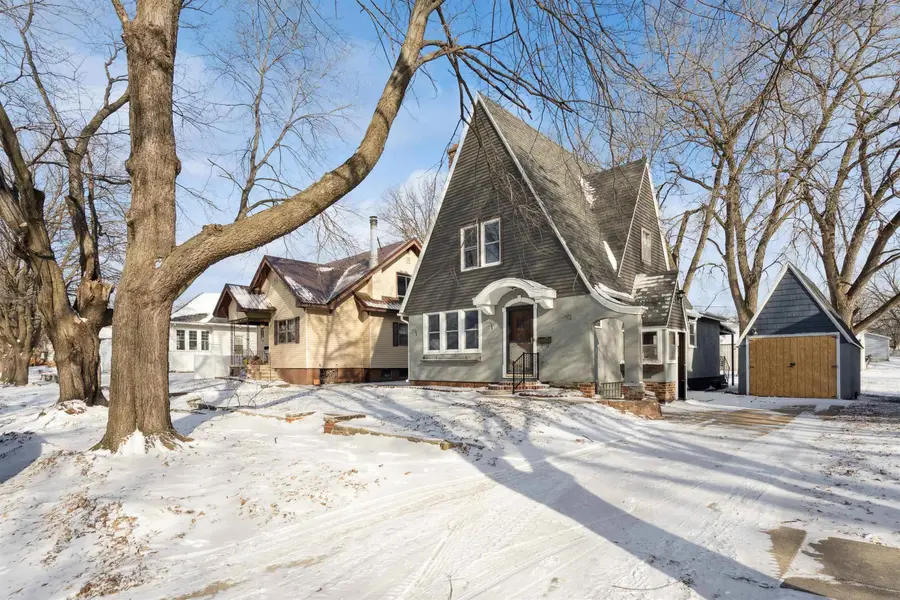 309 3rd Ave Se, Oelwein, IA 50662 - Image #2