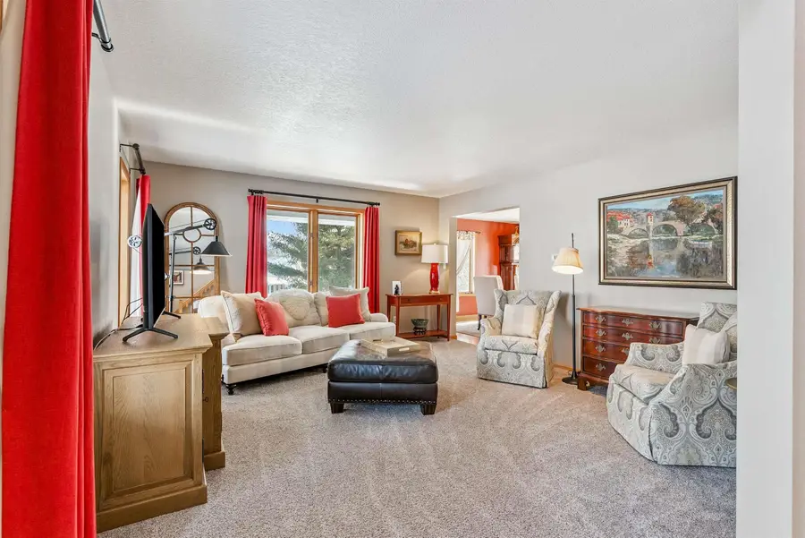 117 Lilliput Lane, Cedar Falls, IA 50613 - Image #2