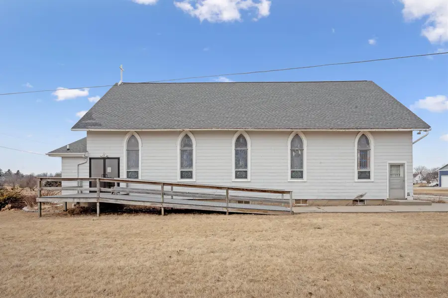 101 Clark Street, Dysart, IA 52224 - #3
