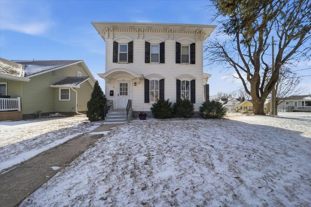 910 K Avenue, Grundy Center, IA 50638 - Image #1