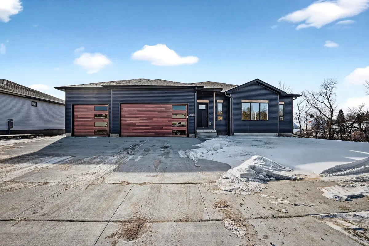 522 Sands Avenue, Janesville, IA 50647 - Image #1