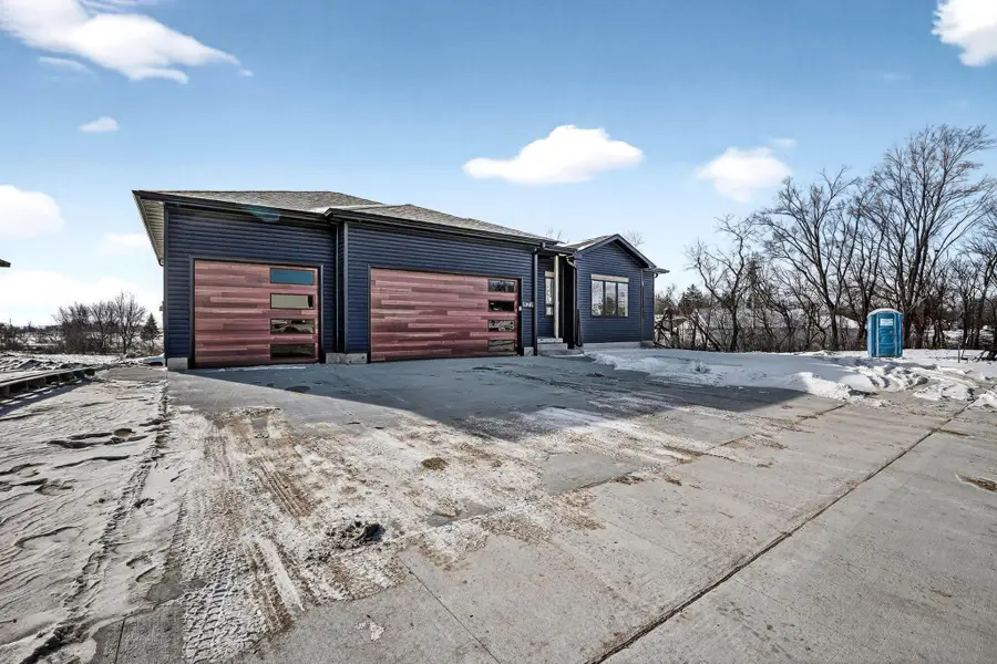 522 Sands Avenue, Janesville, IA 50647 - Image #2