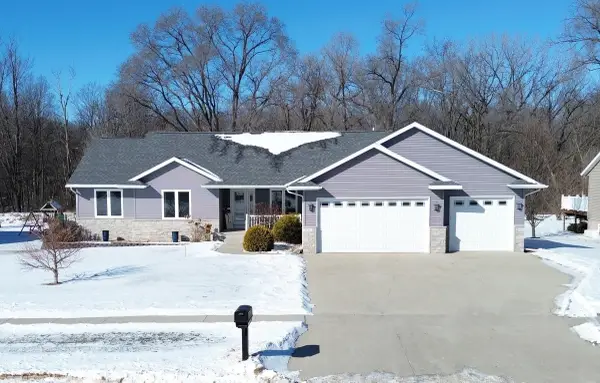 1738 Timberline Drive, Evansdale, IA 50707
