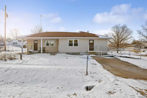 12585 Saint Paul Street, Center Junction, IA 52212