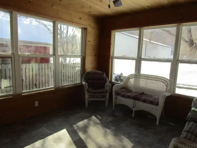 814 S 3rd Lane, Guttenberg, IA 52052 - Image #2