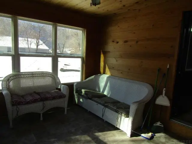 814 S 3rd Lane, Guttenberg, IA 52052 - Image #3