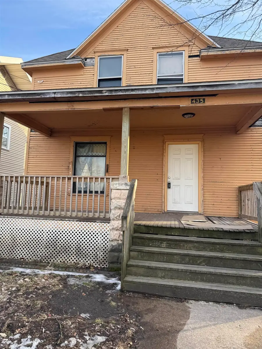 435 Conger St, Waterloo, IA 50703 - #2