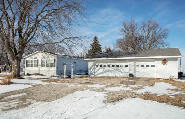 401 N Main Street, Tripoli, IA 50676