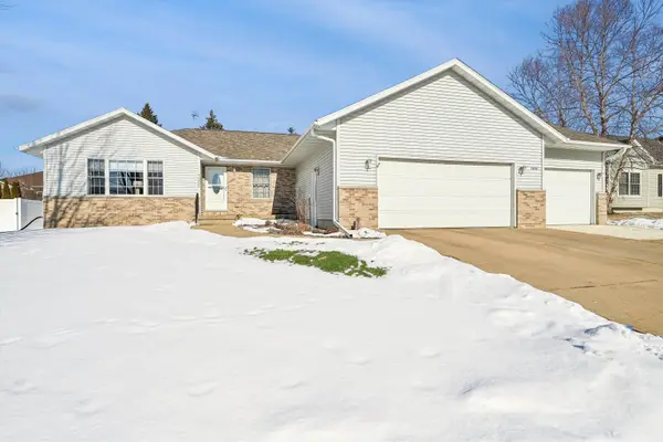1300 Shepherd Avenue, Waverly, IA 50677