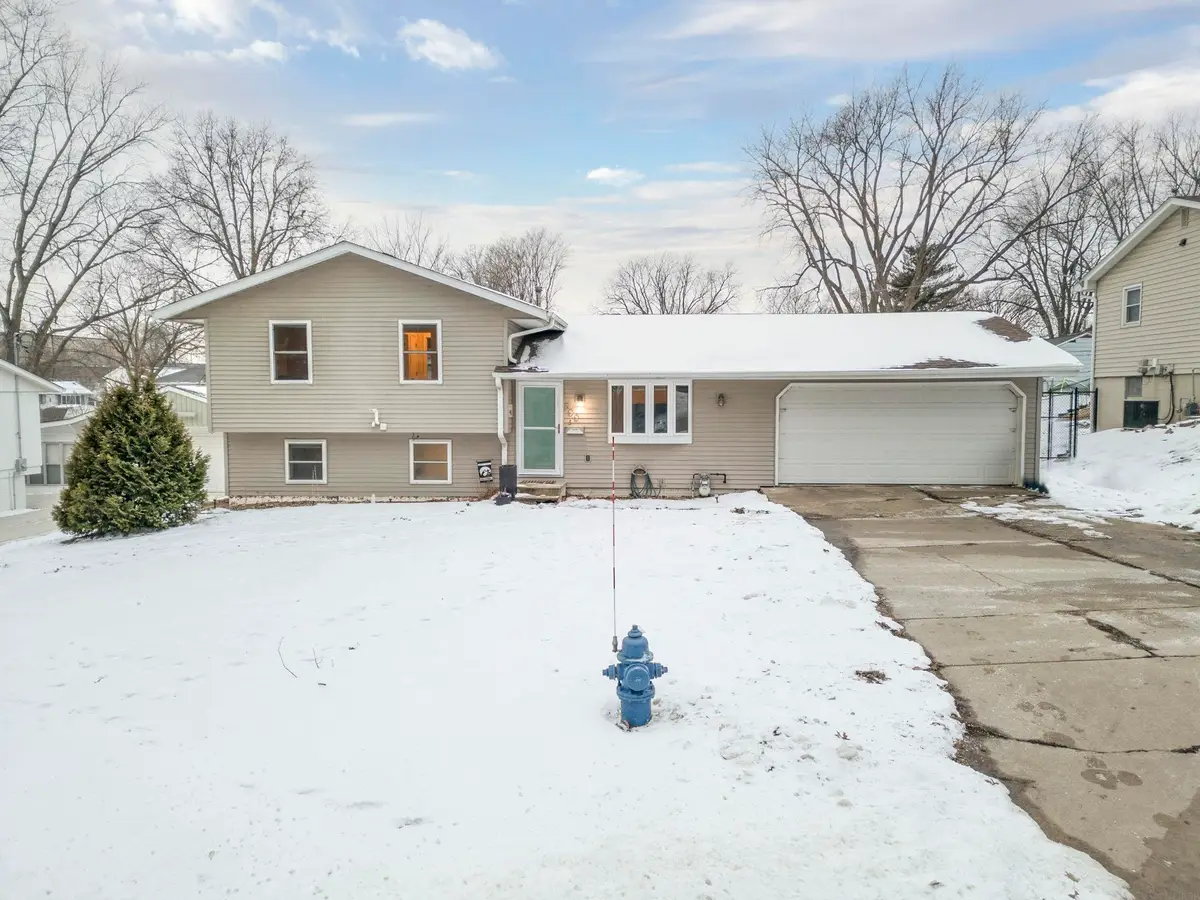 600 Beverly Hills Street, Waterloo, IA 50701 - Image #1