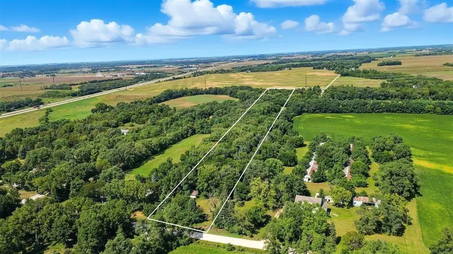 4502 W Mt Vernon Road, Cedar Falls, IA 50613 - Image #2