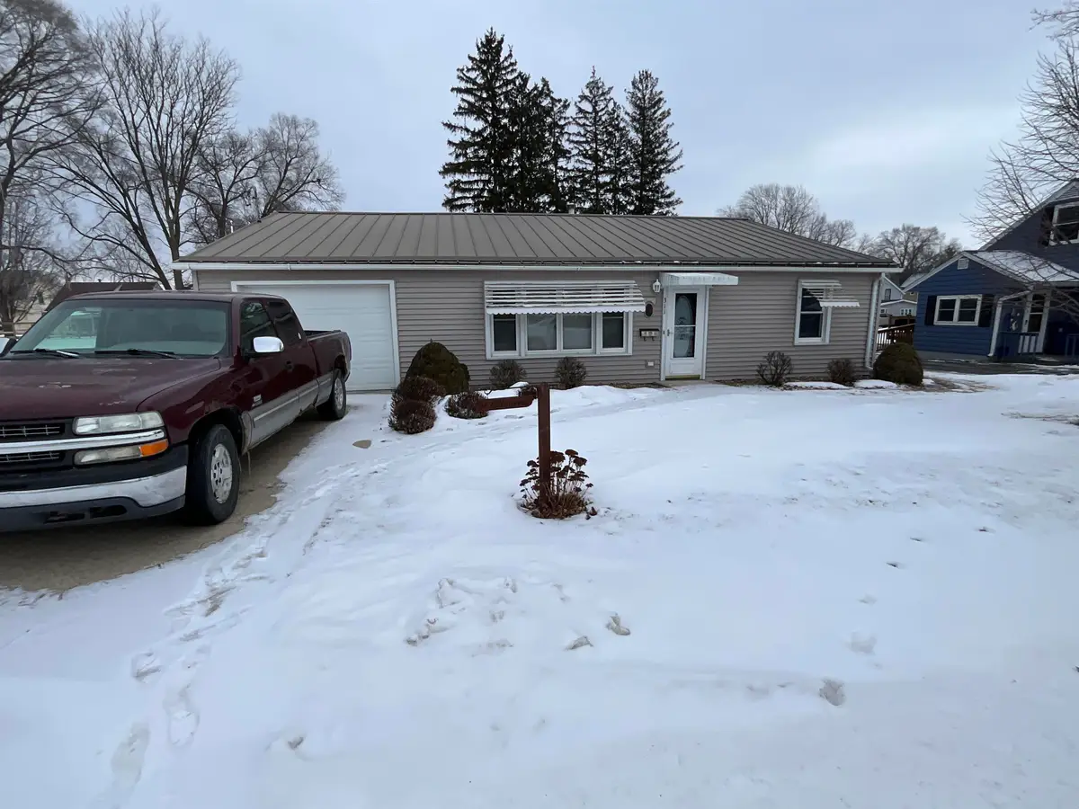 311 Washington Street, Elgin, IA 52141 - Image #1