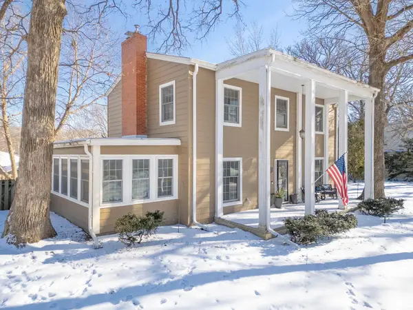 500 18th St W, Clear Lake, IA 50428