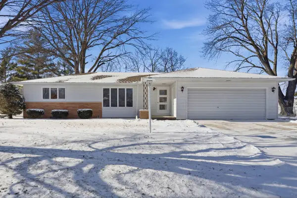 3007 Dallas Drive, Cedar Falls, IA 50613