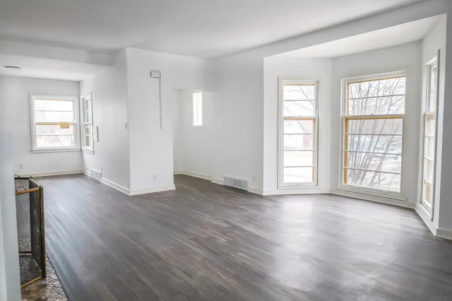 603 W 18th Street, Cedar Falls, IA 50613 - Image #3