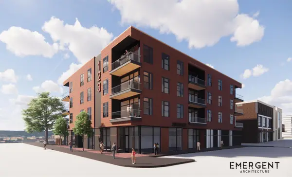 123 E 3rd Street #404, Cedar Falls, IA 50613