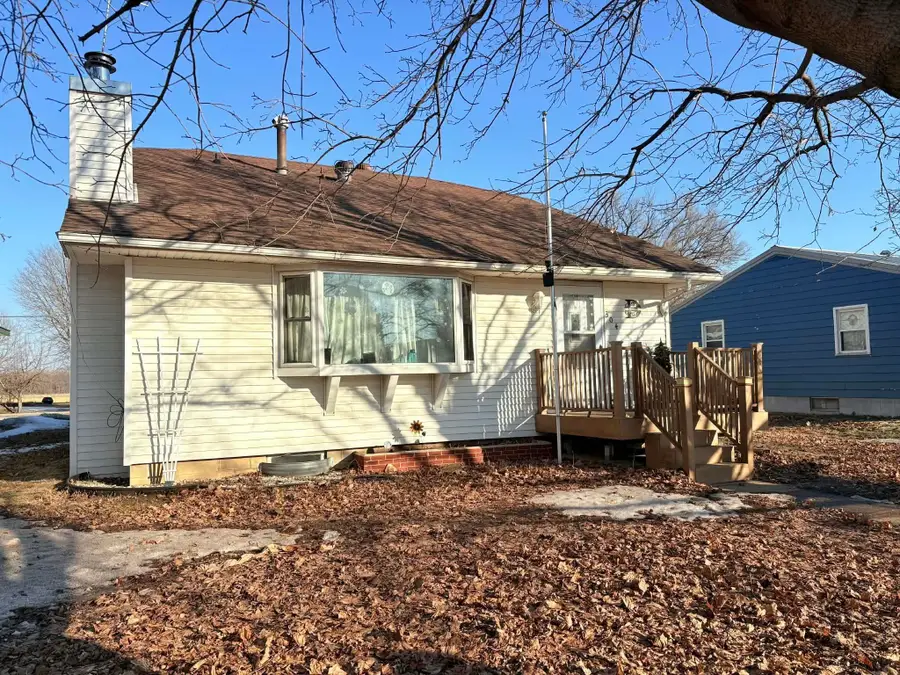 304 Lincoln Street, Plainfield, IA 50666 - #2